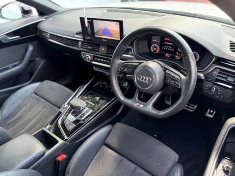 Audi A4 2.0 A4 Black Edition 35 TDI Semi-Auto 4dr 20