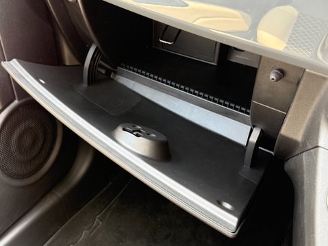 Fiat 500 DOLCEVITA MHEV 44
