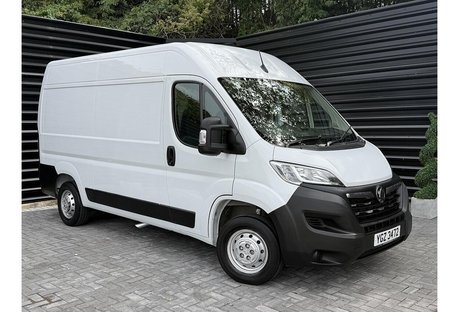 Vauxhall Movano 2.2 CDTi 3500 BiTurbo Dynamic Panel Van 5dr Diesel Manual FWD L2 H2 Euro 6