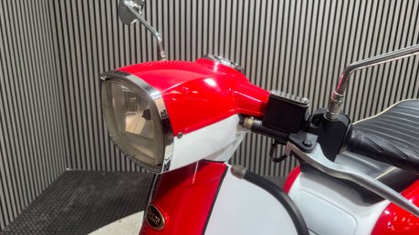 Royal Alloy GT 2019 ONLY 2K NEW MOT CUSTOM SCOOTER LEARNER LEGAL 125CC 37