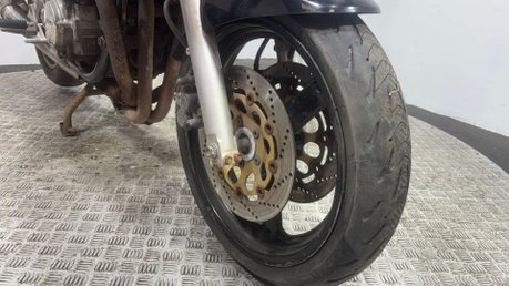 Suzuki Bandit 600 GSF 2003 43K PROJECT BIKE SPARES OR REPAIR FAIRED MODEL 600CC 13