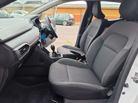 Dacia Sandero 1.0 Sandero Essential SCe 5dr 52