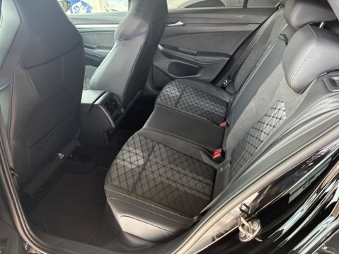 Volkswagen Golf 1.5 eTSI MHEV R-Line DSG Euro 6 (s/s) 5dr 14