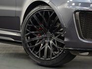 Land Rover Range Rover Sport 5.0 P575 V8 SVR Carbon Edition SUV 5dr Petrol Auto 4WD Euro 6 (s/s) (575 ps 40