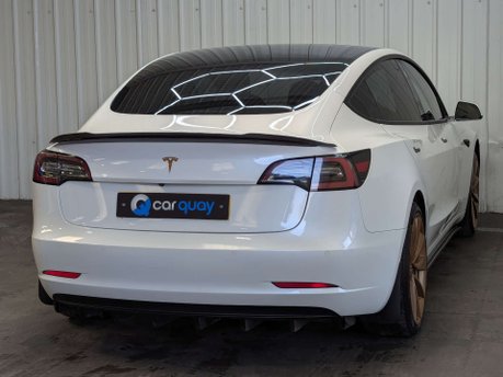 Tesla Model 3 Model 3 Performance AWD 4WD 4dr 40