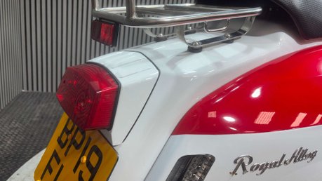 Royal Alloy GT 2019 ONLY 2K NEW MOT CUSTOM SCOOTER LEARNER LEGAL 125CC 31