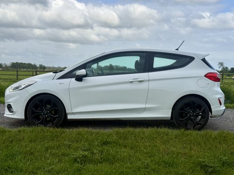 Ford Fiesta ST-LINE 3