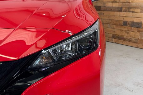 Nissan LEAF 39kWh Acenta Hatchback 5dr Electric Auto (150 ps) 17