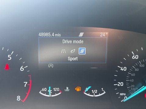 Ford Focus 1.0T EcoBoost ST-Line X Estate 5dr Petrol Manual Euro 6 (s/s) (125 ps) 31