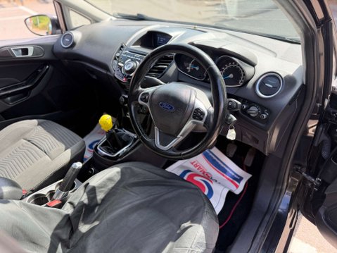 Ford Fiesta 1.6 TDCi ECOnetic Titanium Hatchback 5dr Diesel Manual Euro 5 (s/s) (95 ps) 17
