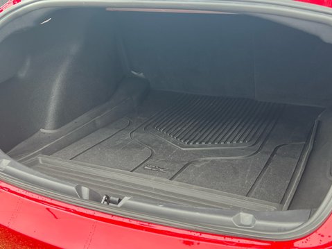 Tesla Model 3 STANDARD RANGE PLUS 40