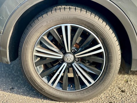 Volkswagen Tiguan 2.0 TDI SE Navigation Euro 6 (s/s) 5dr 67