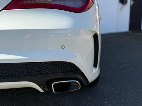 Mercedes-Benz CLA Class 2.1 CLA220d AMG Sport Shooting Brake 7G-DCT Euro 6 (s/s) 5dr 35