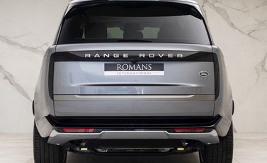 Land Rover Range Rover P400 HSE 5