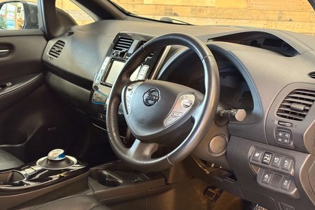 Nissan LEAF 30kWh Tekna Hatchback 5dr Electric Auto (109 bhp) 7