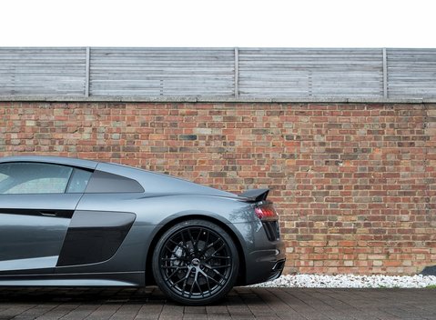 Audi R8 V10 Plus 26