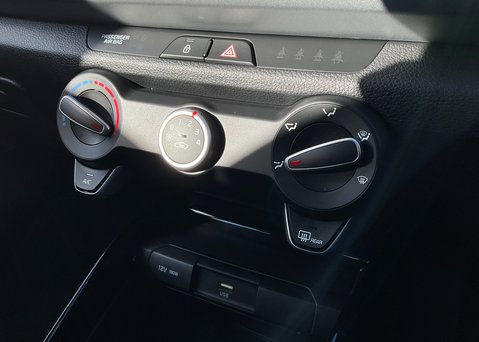 Kia Rio 1.0 T GDi 2 DCT 22