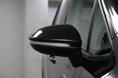 Volkswagen Touran SE FAMILY TDI BLUEMOTION TECHNOLOGY DSG 33