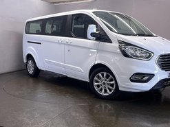 Ford Tourneo Custom 2.0 320 EcoBlue Titanium Minibus Double Cab 5dr Diesel Auto L2 Euro 6 (s/s)