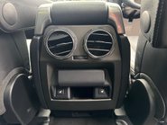 Land Rover Discovery SDV6 HSE 24
