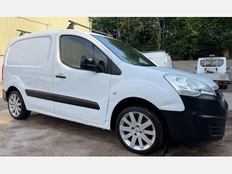Peugeot Partner 1.6 BlueHDi 651 Professional Panel Van 5dr Diesel Manual L1 (112 g/km, 73.9 5