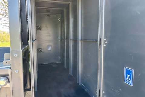 Iveco Daily 35C14 Toolbox Tipper 11