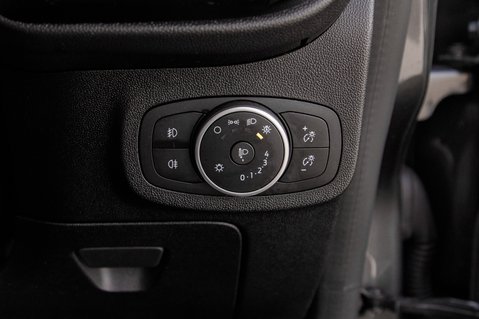 Ford Fiesta TITANIUM 15