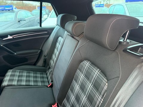 Volkswagen Golf 2.0 TDI BlueMotion Tech GTD Euro 6 (s/s) 5dr 32