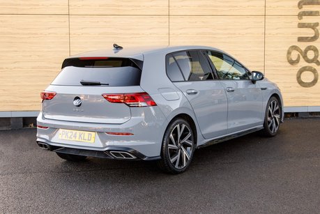 Volkswagen Golf R-LINE TSI