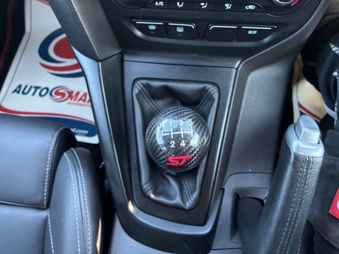 Ford Focus 2.0 Focus ST-3 T 5dr 18