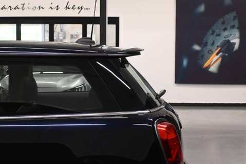 Mini Hatch 2.0 Cooper S Exclusive Auto 3dr 49