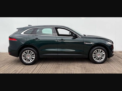 Jaguar F-Pace 2.0 F-PACE Portfolio AWD i Auto 4WD 5dr 9