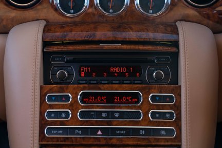 Bentley Brooklands 24