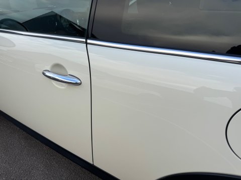 Mini Hatch COOPER 10