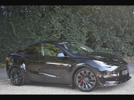 Tesla Model Y (Dual Motor) Performance SUV 5dr Electric Auto 4WDE (426 bhp)