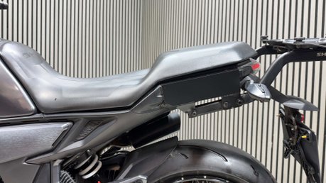 Zontes ZT 350 2023 12K NAKED SCRAMBLER STYLE MOT 9/27 A2 READY 37