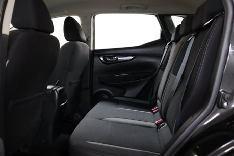 Nissan Qashqai DIG-T ACENTA PREMIUM 41