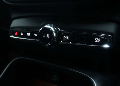 Volvo XC40 1.5 XC40 R-Design T5 Recharge Auto 5dr 30