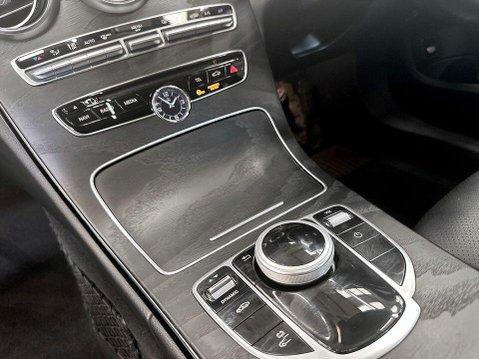 Mercedes-Benz C Class 2.0 C350e 6.4kWh Sport (Premium) Saloon 4dr Petrol Plug-in Hybrid G-Tronic+ 17
