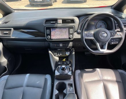 Nissan LEAF Leaf Tekna 5dr 110kw 39kwh (Automatic) 2