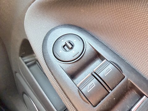 Ford Kuga 2.0 TITANIUM TDCI AWD 19