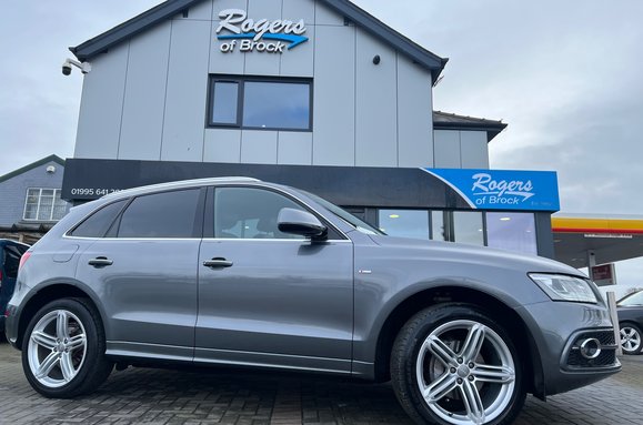 Audi Q5 2.0 TDI QUATTRO S LINE PLUS 4