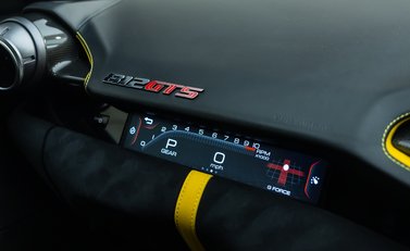 Ferrari 812 GTS 28