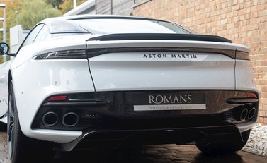 Aston Martin DBS Superleggera 24