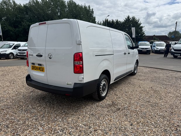 Vauxhall Vivaro LWB L2H1 Low Roof Prime Aircon Cruise Sensors Nav EURO 6 6
