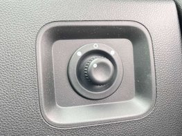 Dacia Duster 1.6 Duster Comfort SCe 4x2 5dr 46