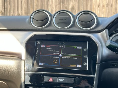 Suzuki Vitara SZ-T MHEV 12