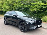 Jaguar F-Pace 2.0 D200 MHEV R-Dynamic HSE Black Auto AWD Euro 6 (s/s) 5dr 61