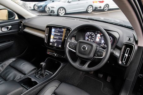 Volvo XC40 T3 INSCRIPTION