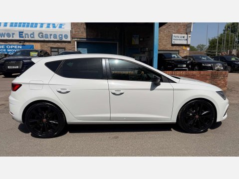 SEAT Leon 2.0 Leon Cupra Luxury 290 TSi Semi-Auto 5dr 39